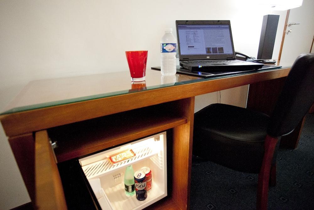 Holiday Inn Bordeaux Sud - Pessac By Ihg Esterno foto